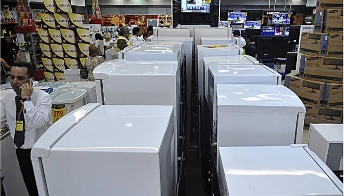  Inmetro orienta uso da geladeira para reduzir consumo de energia 